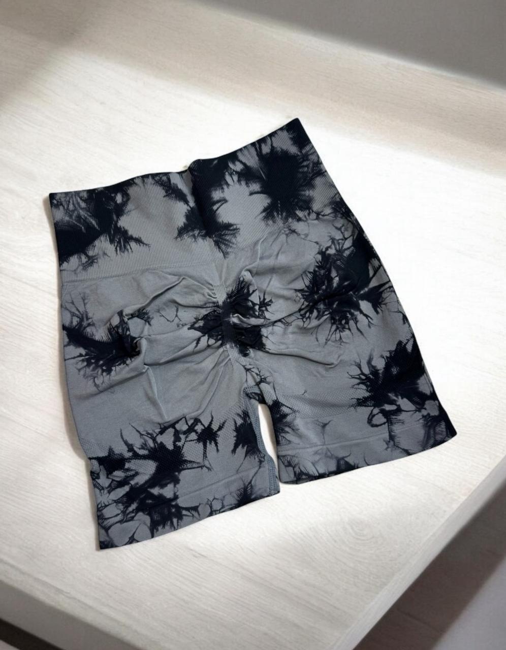 Short Batik Gris con negro
