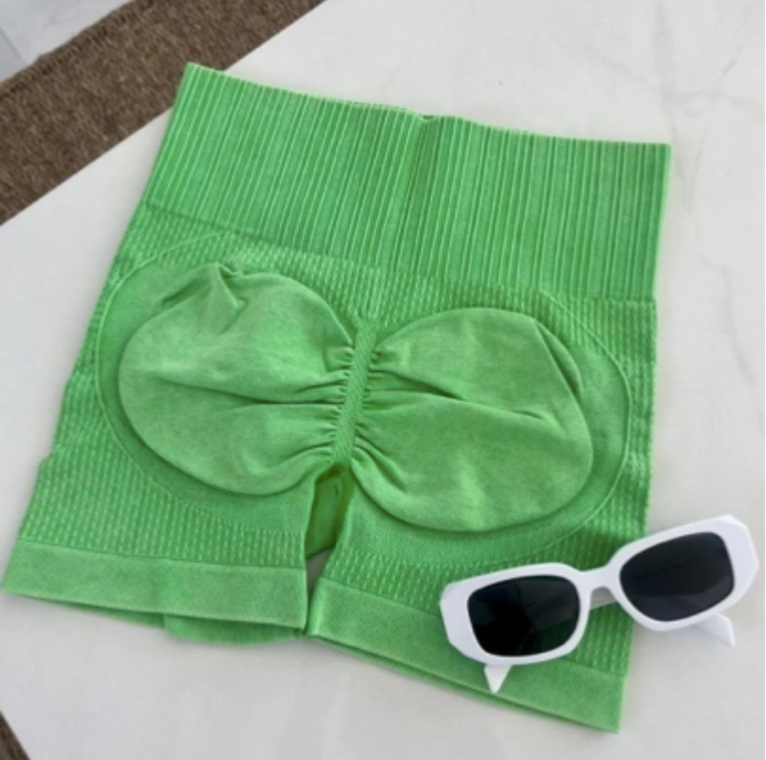 Short Texturado verde